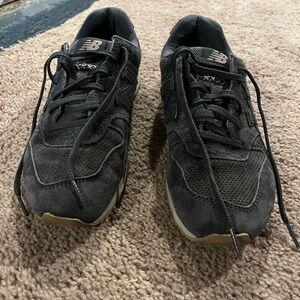 New Balance Women's dark Gray Sneakers